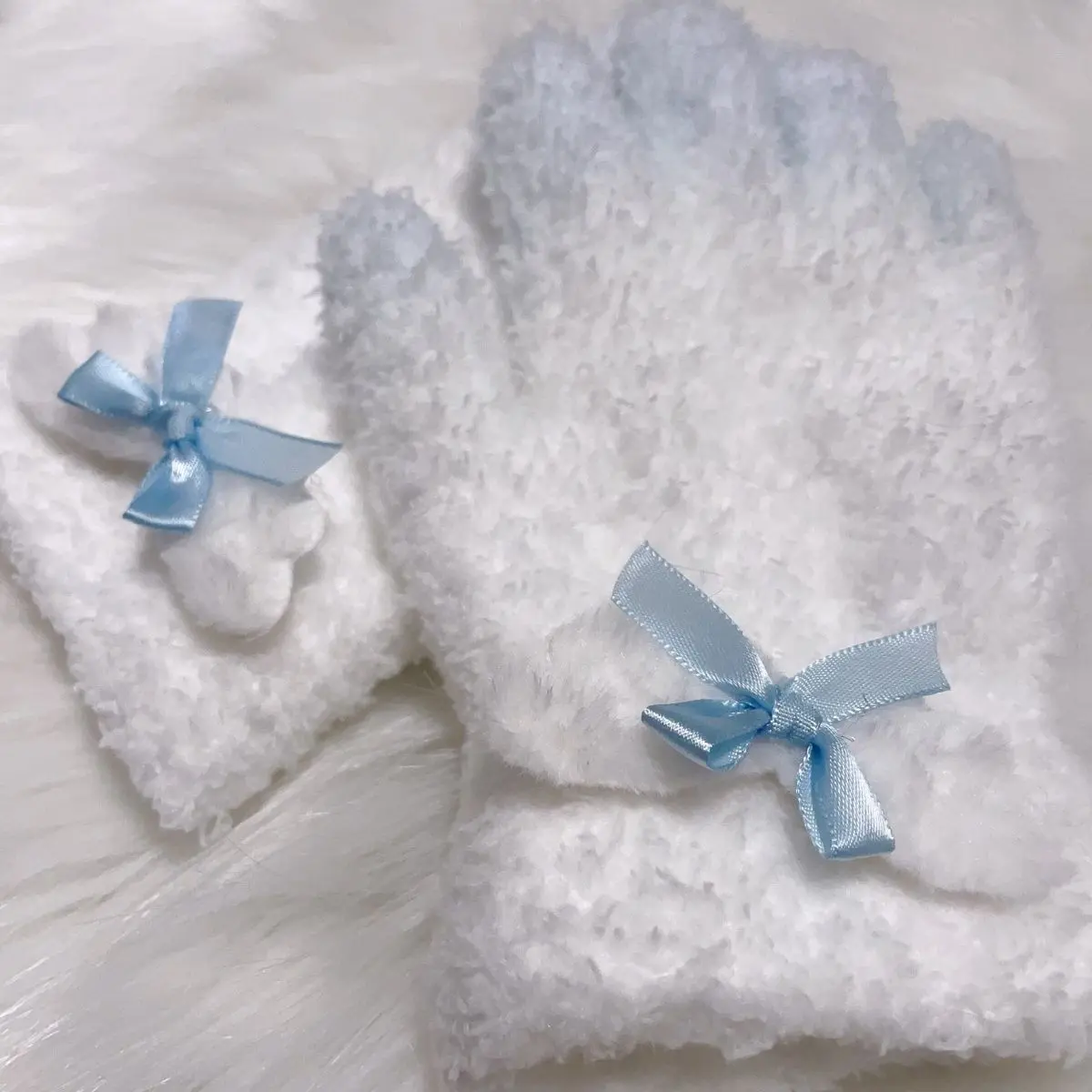 Furry gloves suitable for kig beast white plush - Image 10