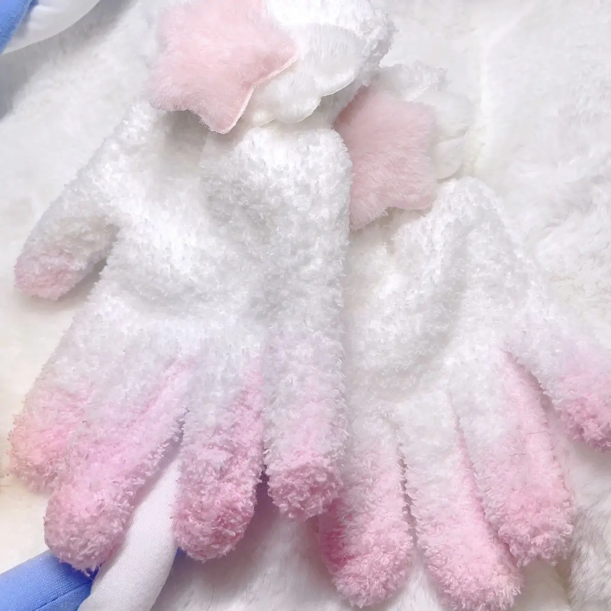 Furry gloves suitable for kig beast white plush - Image 4