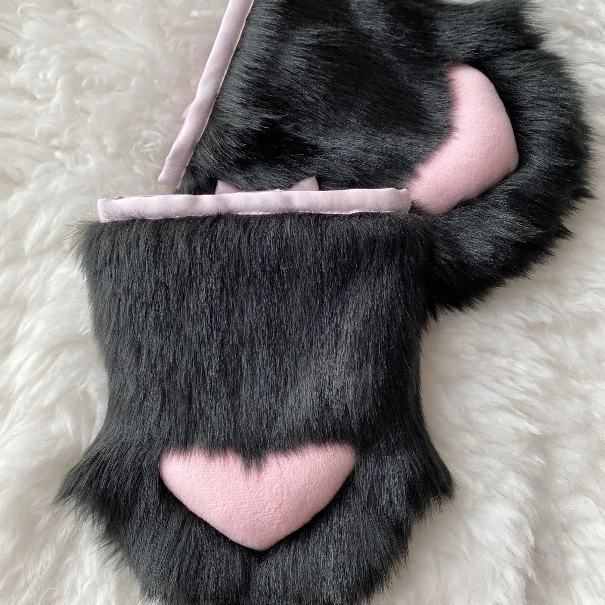 Furry handmade love pads close to the claws - Image 5