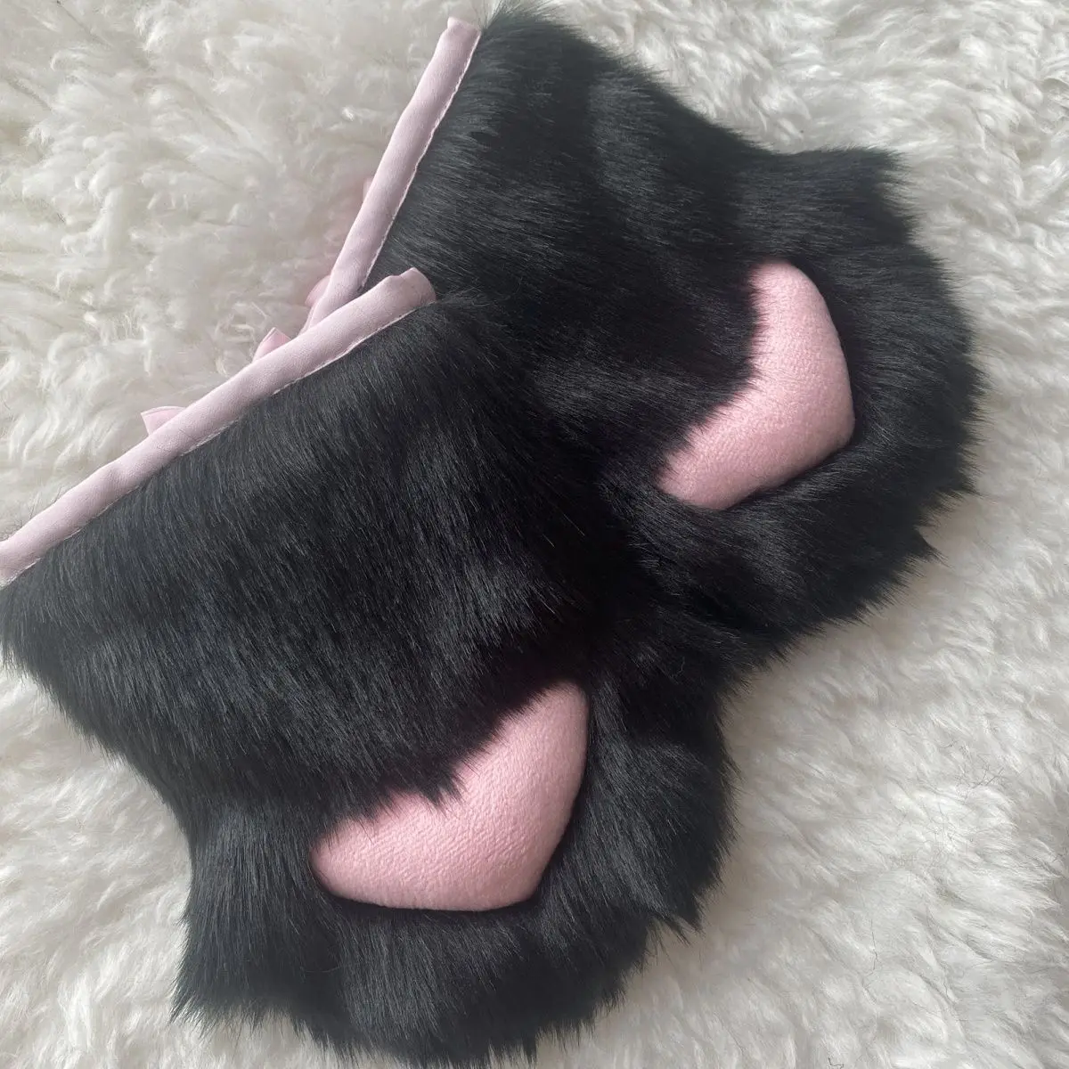 Furry handmade love pads close to the claws - Image 6