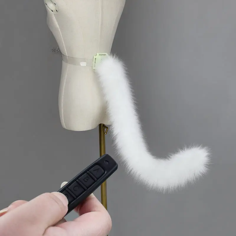 Handmade plush electric movable cat tail cos simulation - Image 4