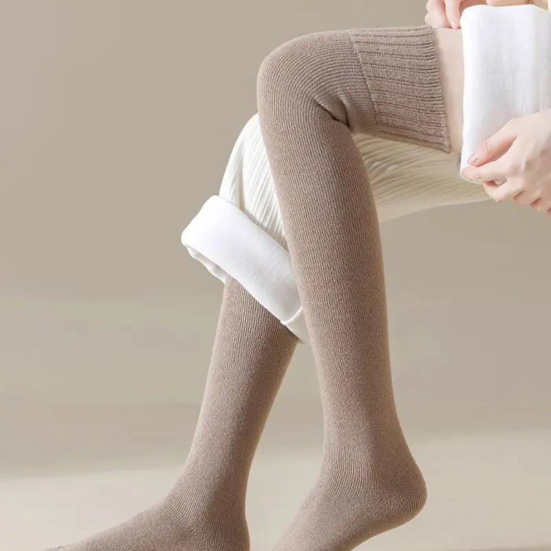 Women's cashmere over the knee socks - Image 6